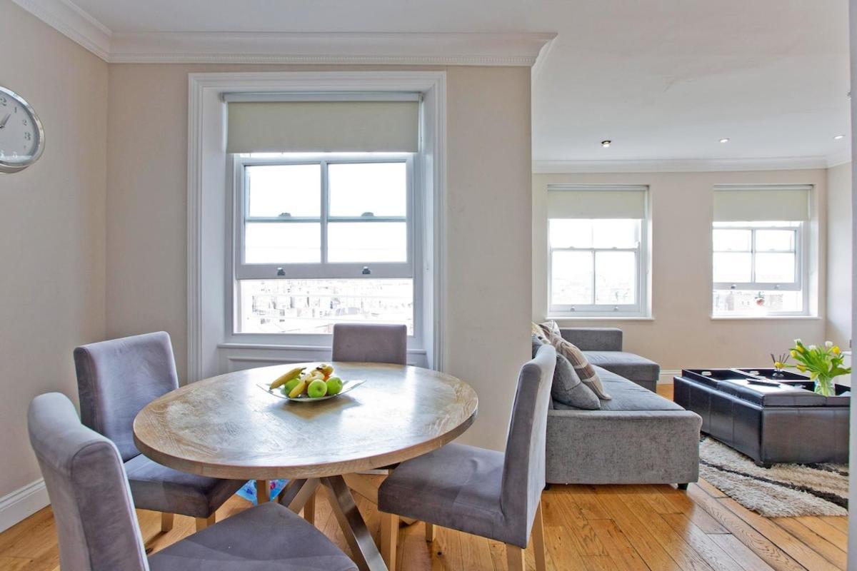 Large Modern 2 Bd Kensington No 8